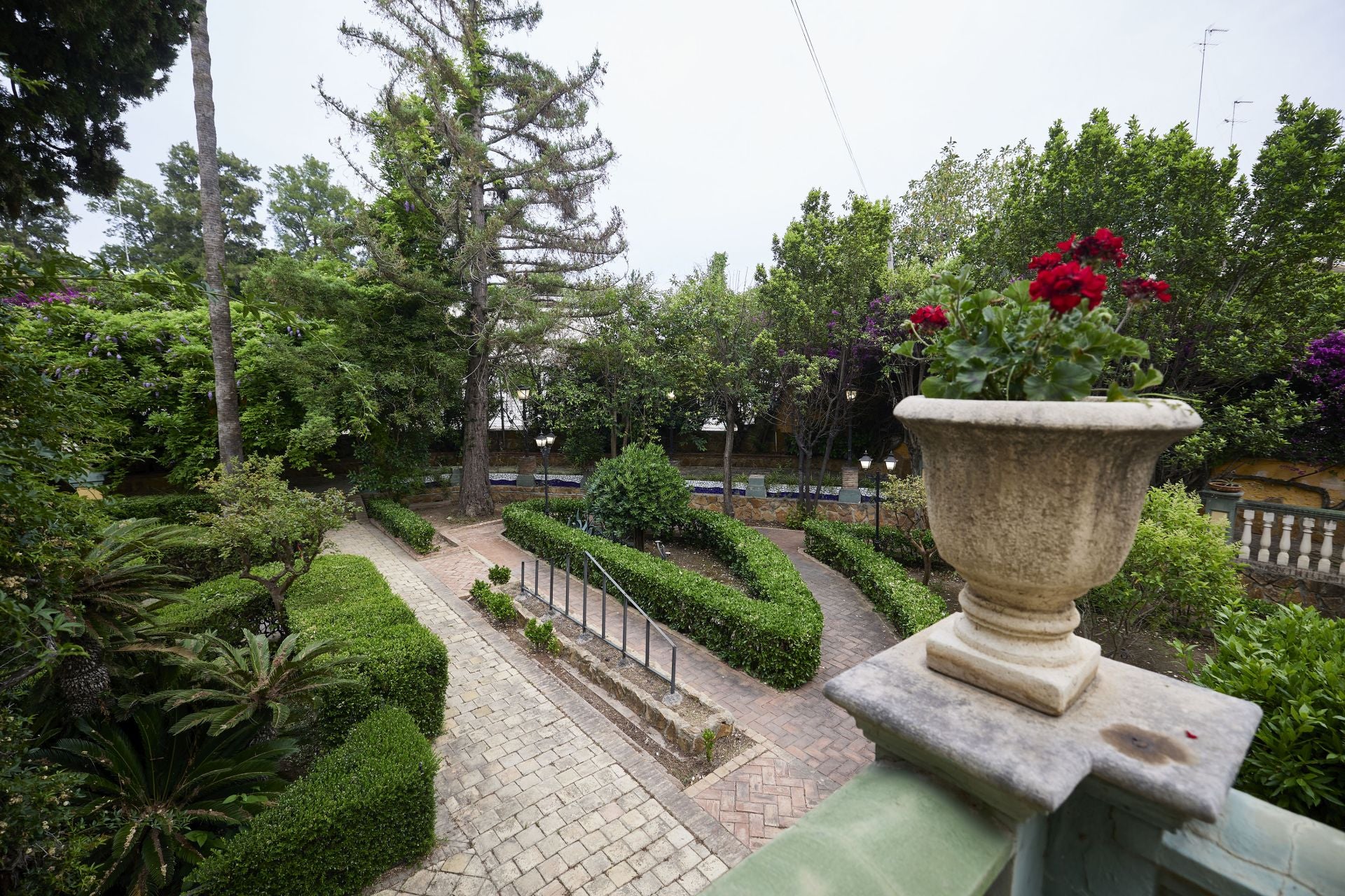 FOTOS | Así es por dentro Villa Amparo, el chalet okupado en Rocafort