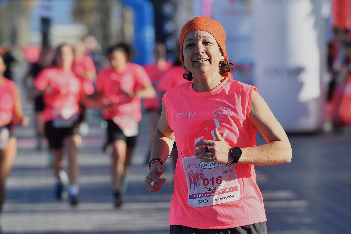 Búscate en la Carrera de la Mujer 2025