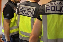 Agentes de la Policía Nacional.