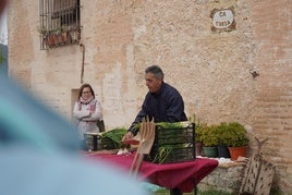 Pep Gimeno, Botifarra, en una de las charlas para escolares sobre el all tendre de Xàtiva.