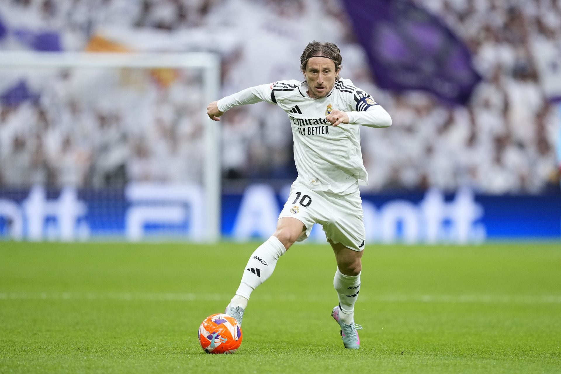 FOTOS | Real Madrid - Valencia CF, partido de alta tensión