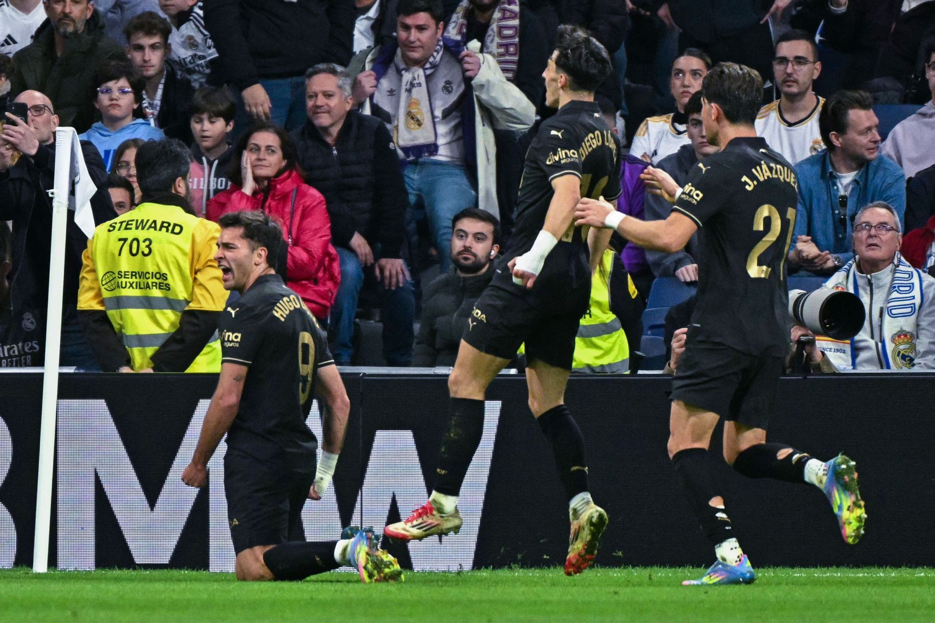 FOTOS | Real Madrid - Valencia CF, partido de alta tensión