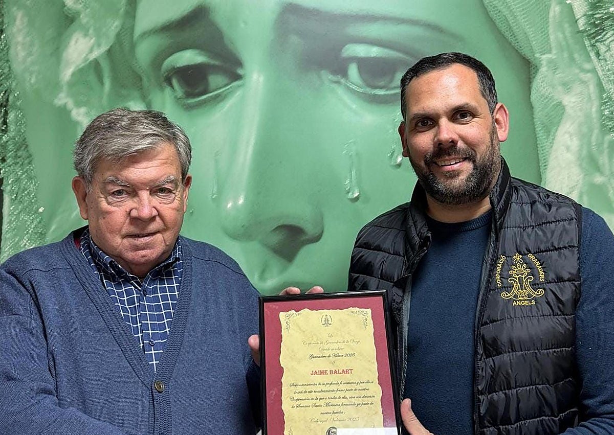 Imagen secundaria 1 - Susana Lloret, de Per amor a l'Art; el empresario Jaime Balart y el delegado de la ONCE en la Comunidad Valenciana, José Manuel Pichel.