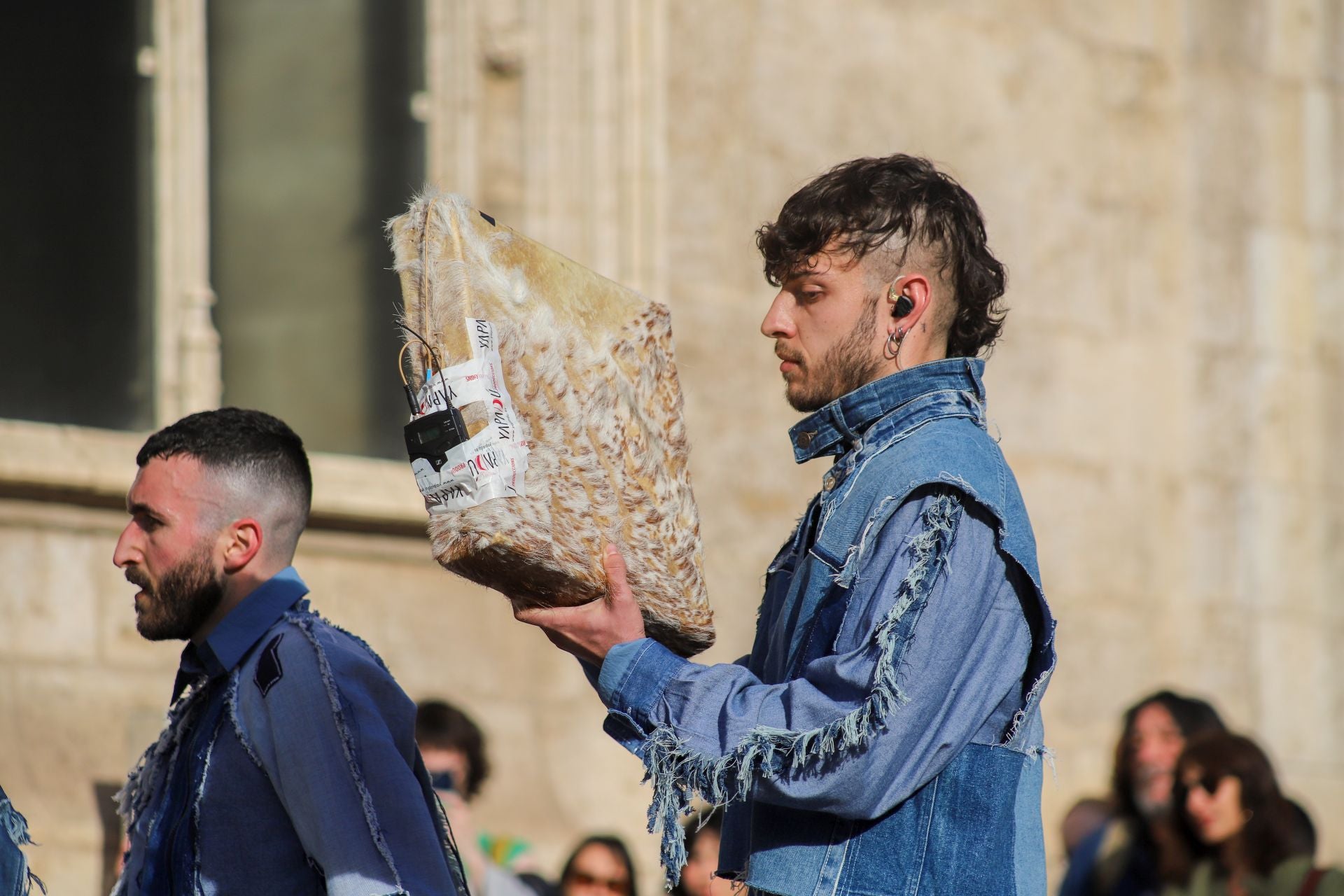 Inauguración de Dansa Valencia con el espectáculo &#039;Transeúnte&#039;, en la plaza del Mercado