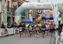 Salida de la carrera de Rafelbunyol, con la que arrancó el circuito de este año.