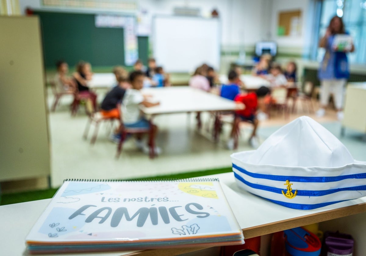 Los colegios preguntarán a las familias en qué lengua quieren recibir las comunicaciones sobre sus hijos