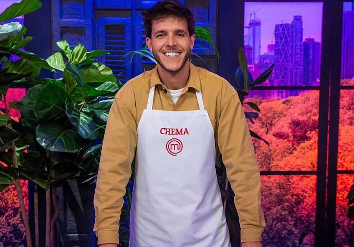 Chema, el aspirante que padece una enfermedad crónica, llega en su 'prime' a las cocinas de 'Masterchef 13'