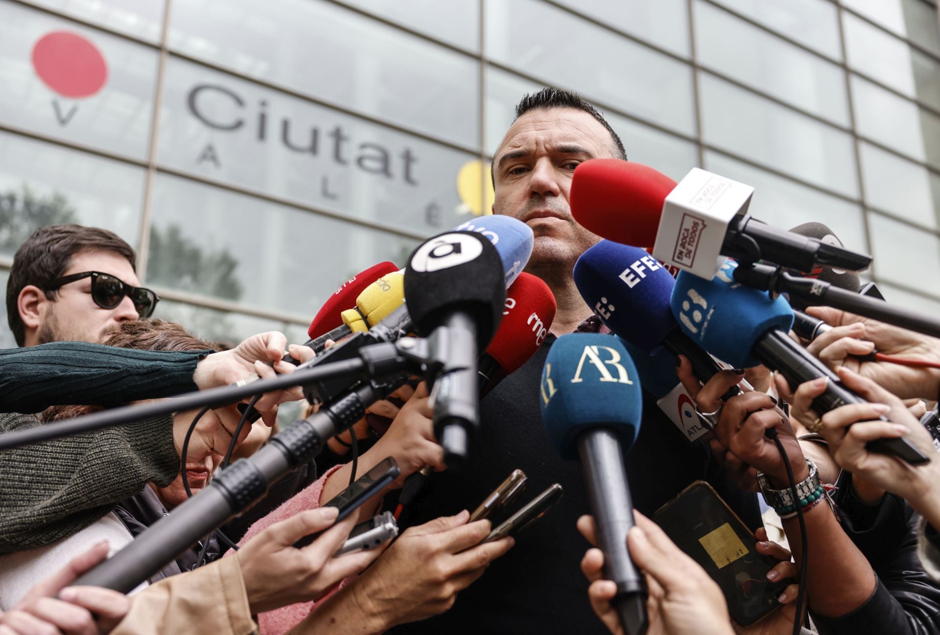 Vicente Mompó acude al juzgado a testificar por la dana