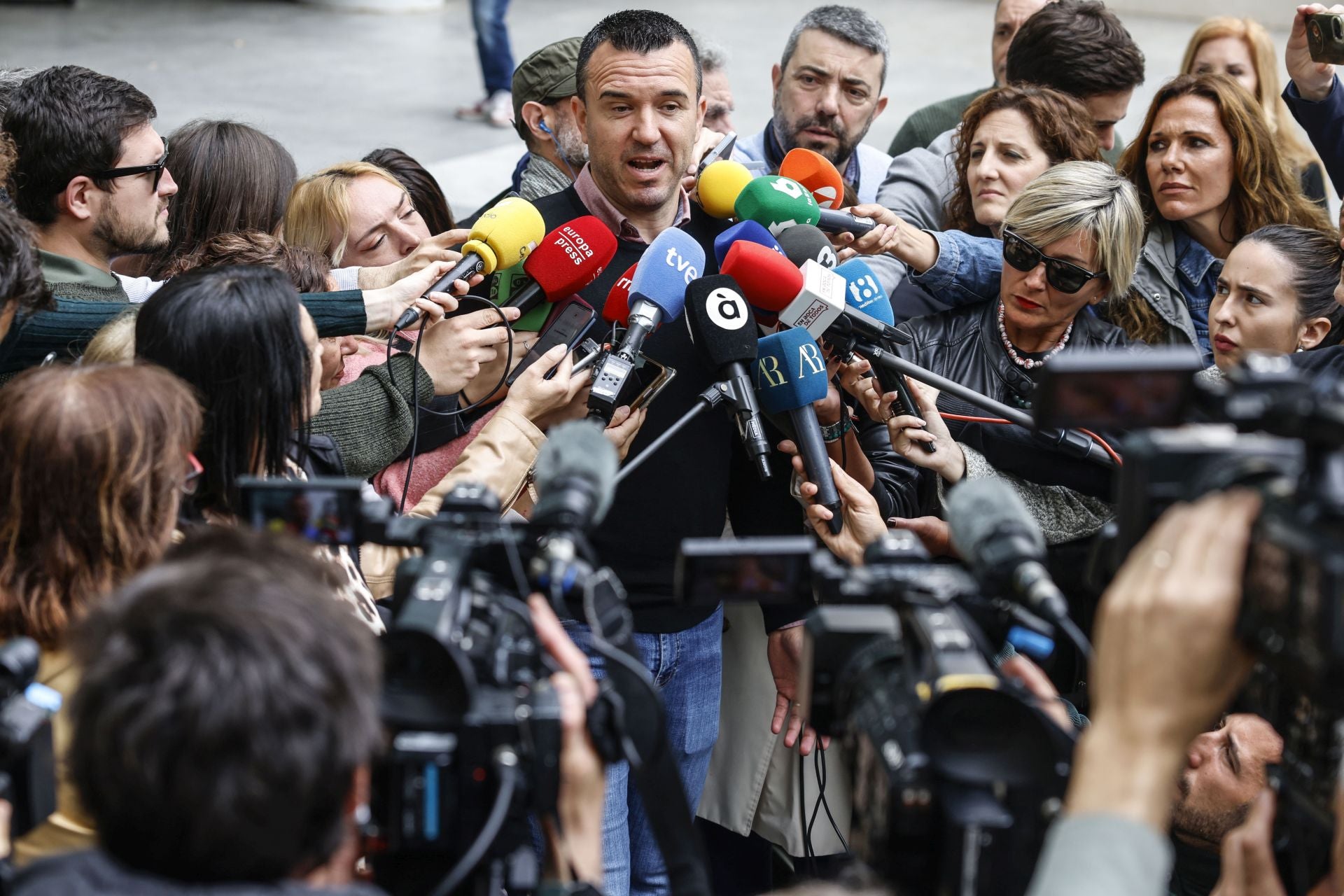 Vicente Mompó acude al juzgado a testificar por la dana