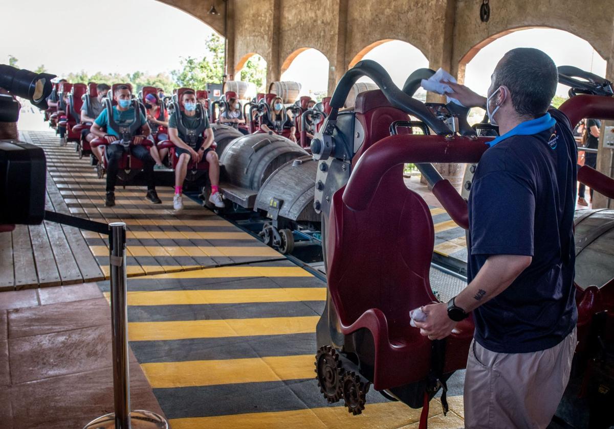 Los trabajadores de PortAventura convocan una huelga en plena Semana Santa y recomiendan no visitar el parque