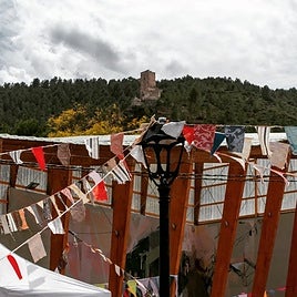 Todo preparado en Carrícola para abrir el Mercado de Pascua.