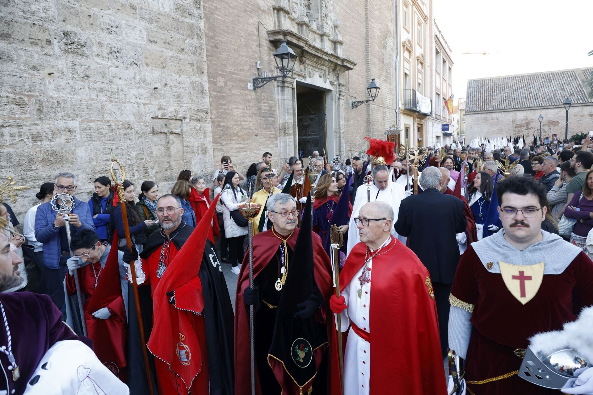 FOTOS | Procesiones del Jueves Santo en la Semana Santa Marinera de Valencia