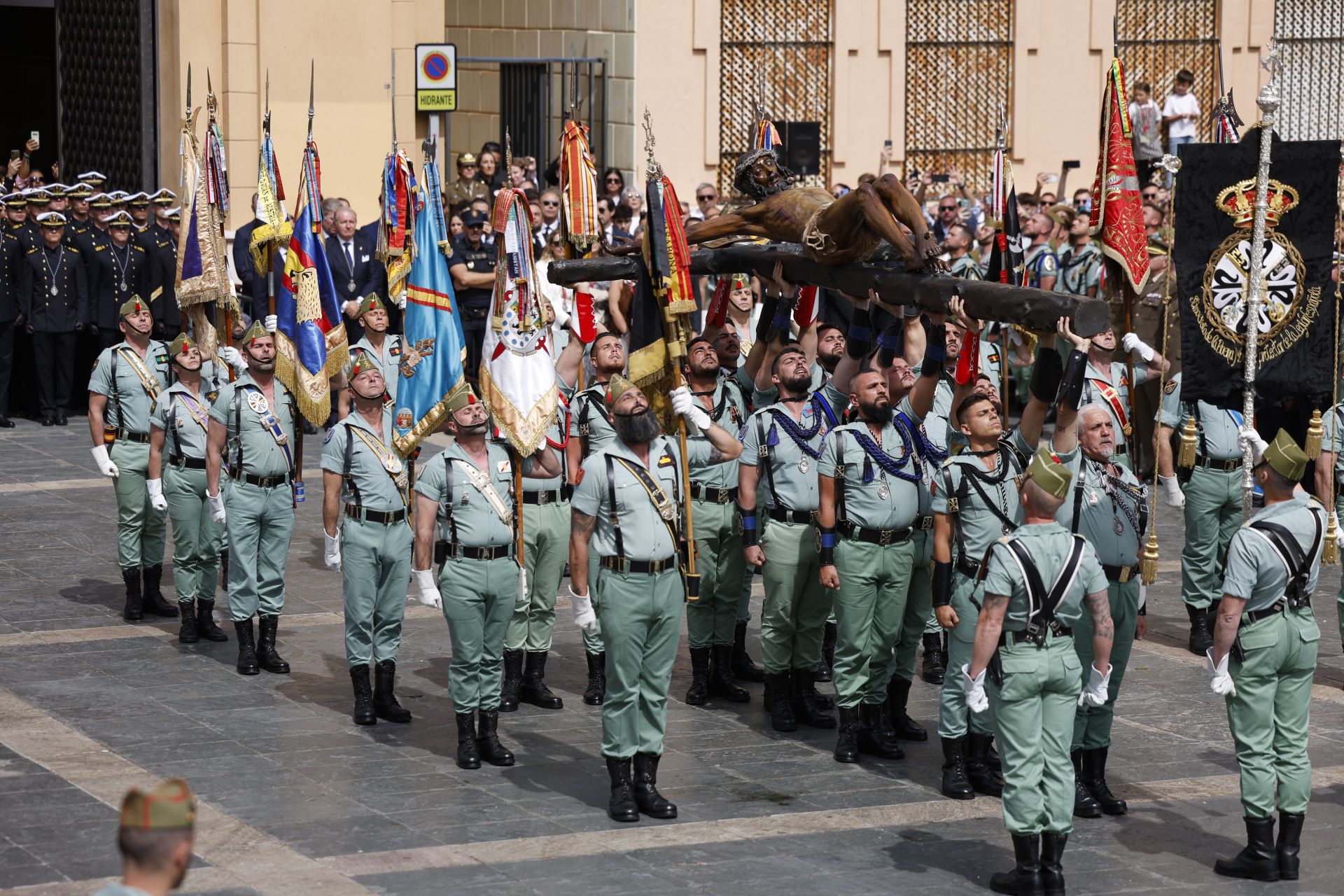 Las mejores fotos de la Legión en la Semana Santa de Málaga 2025