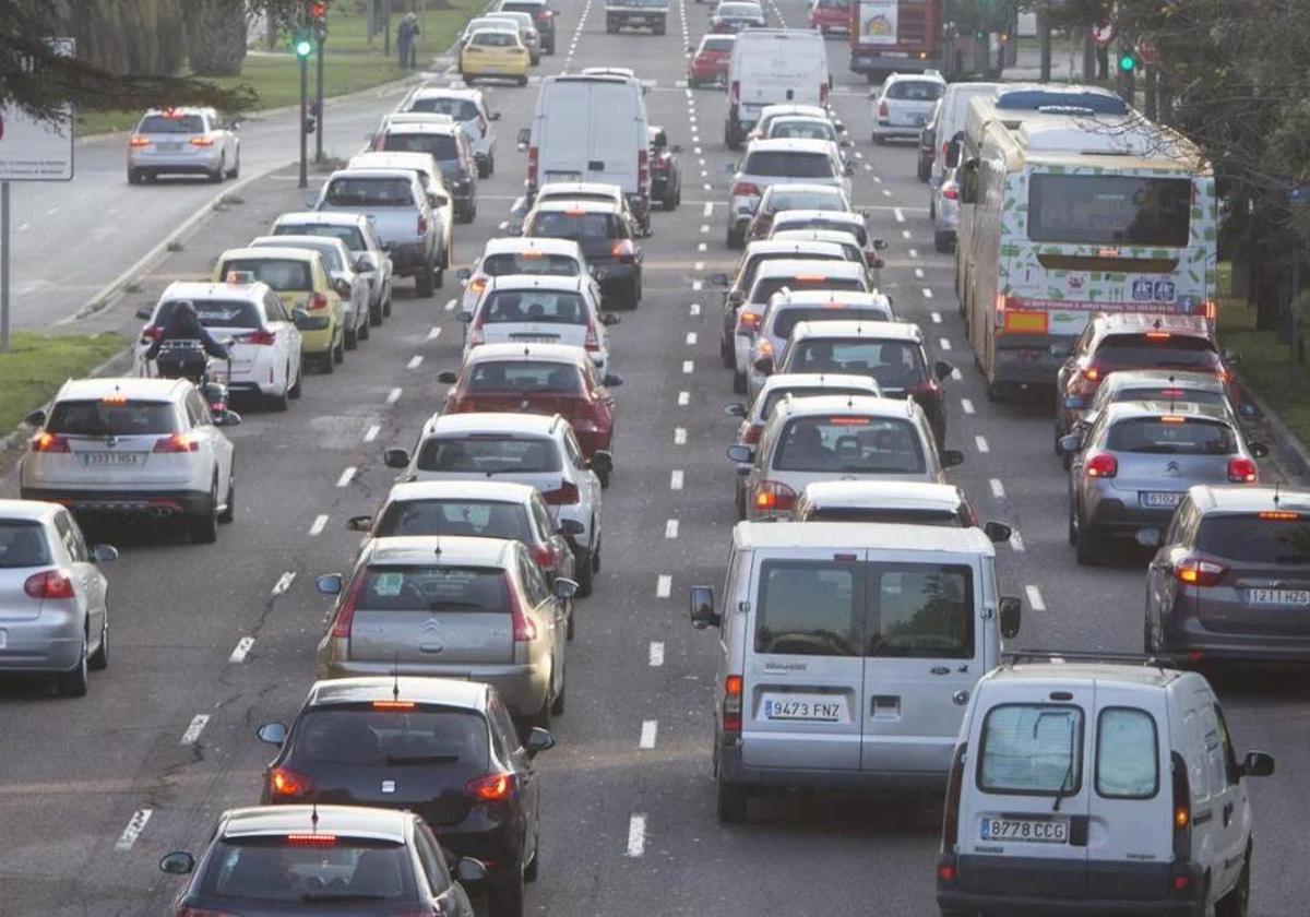 Los accesos a Valencia desde el sur registran casi 20.000 coches menos cuatro meses después de la dana