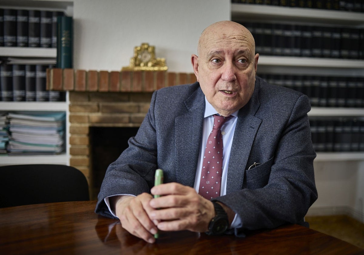 Alberto Ara: «La burocracia se nos come en muchos temas; uno de ellos es la formación dual»