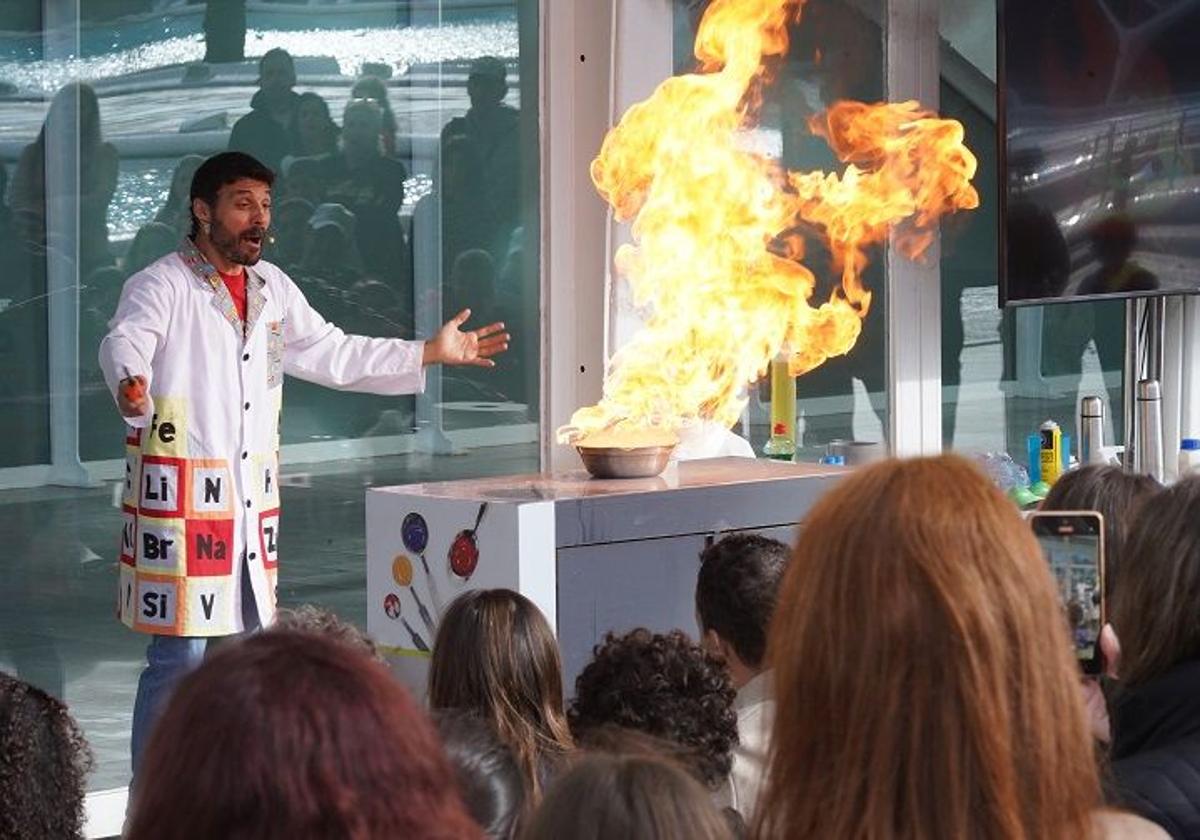 Experimentos científicos para luchar contra el cambio climático en la Ciudad de las Ciencias de Valencia
