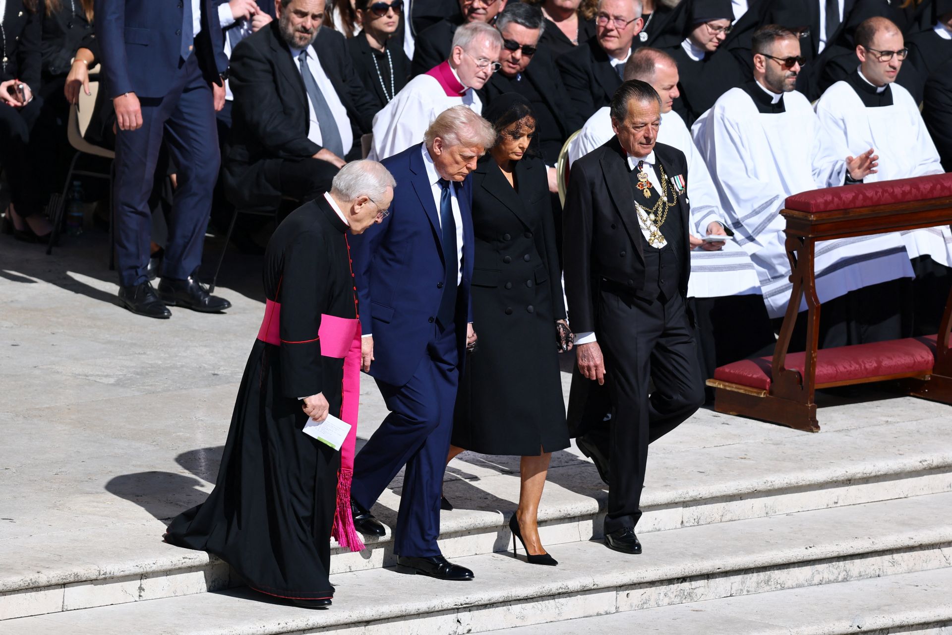 FOTOS | Las imágenes de Donald y Melania Trump en el funeral del papa Francisco