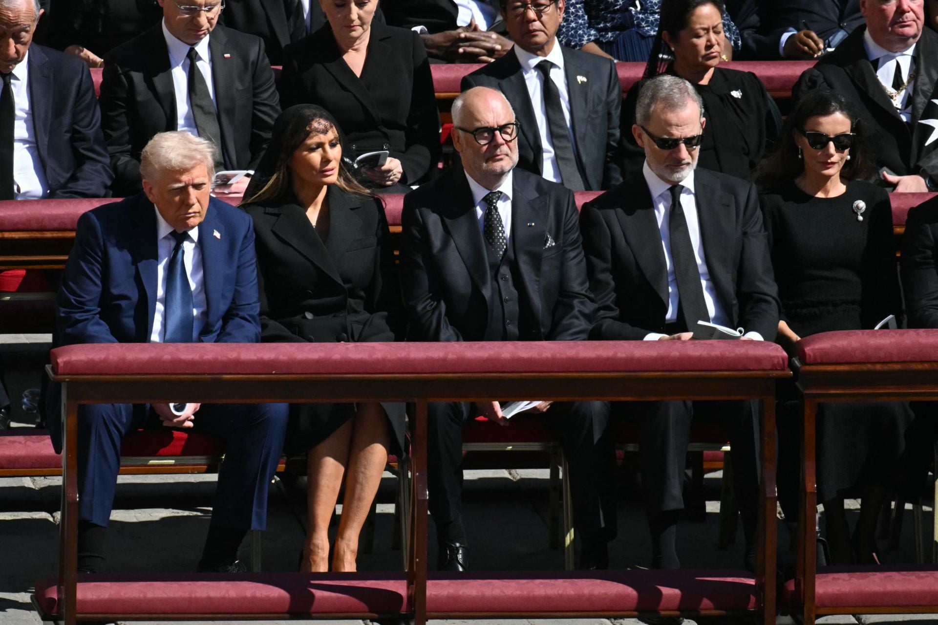 FOTOS | Las imágenes de Donald y Melania Trump en el funeral del papa Francisco