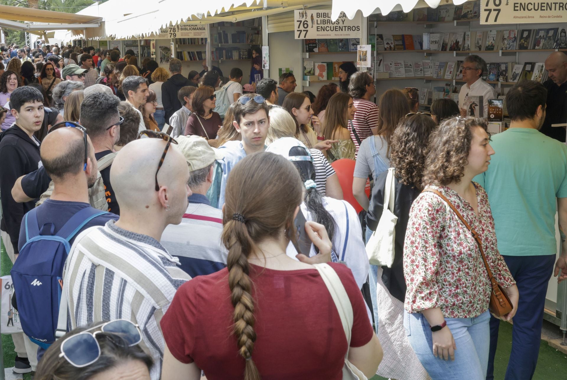 Éxito en la primera gran mañana de la Fira del Llibre