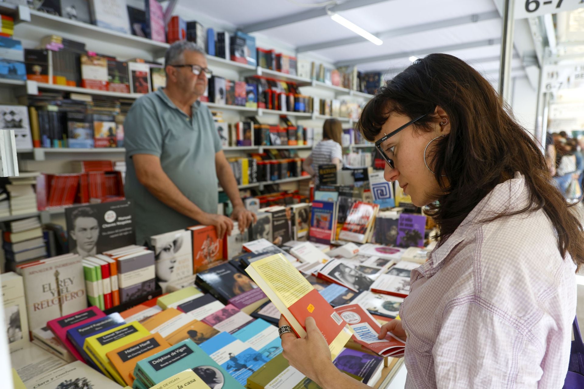 La Fira del Llibre de Valencia, repleta este domingo