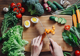 Los tres alimentos que el nutricionista Saul Sánchez recomienda comer cada día