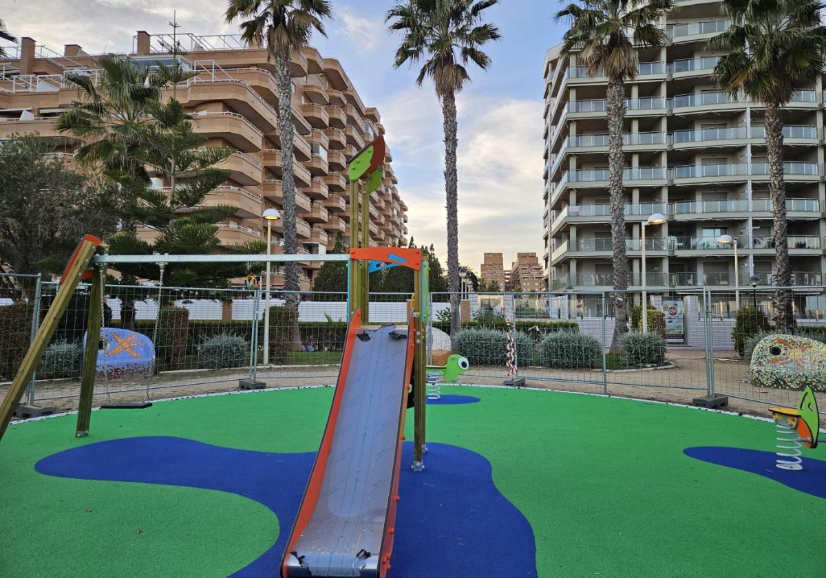 El Ayuntamiento finaliza la renovación de 31 parques infantiles