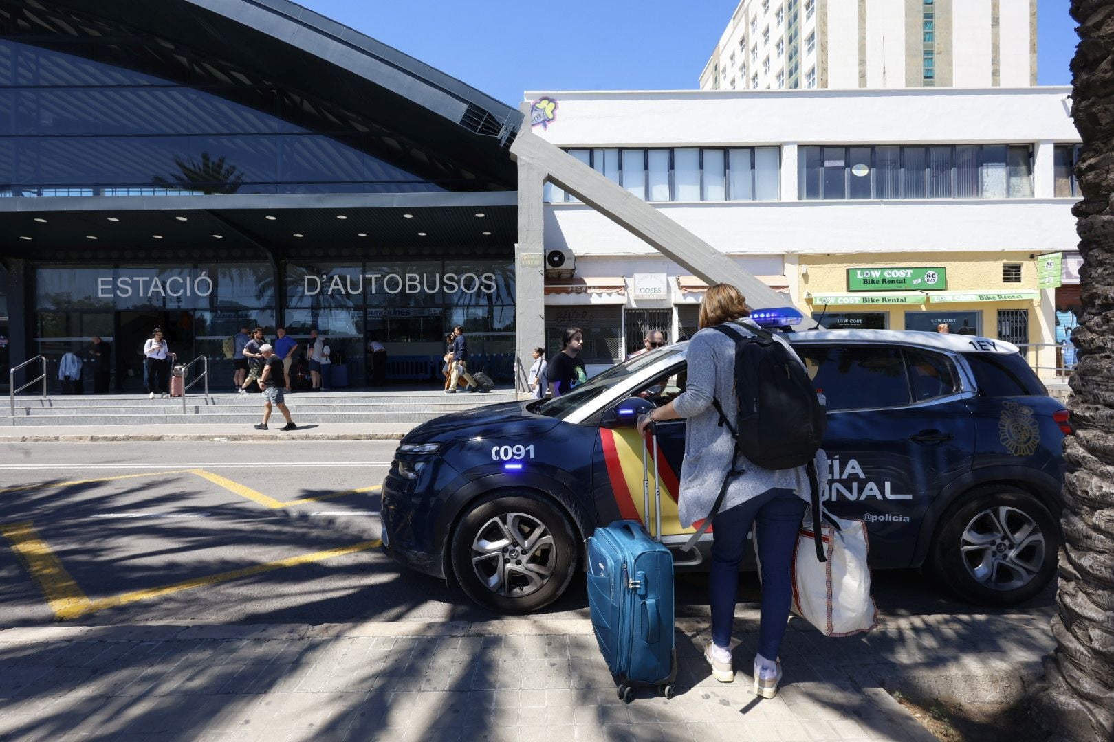Trenes, metros, semáforos y hospitales de Valencia, afectados por el apagón