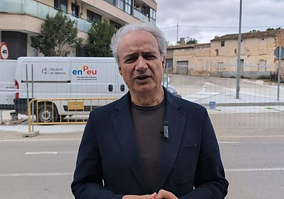 el alcalde de Utiel, Ricardo Gabaldón.