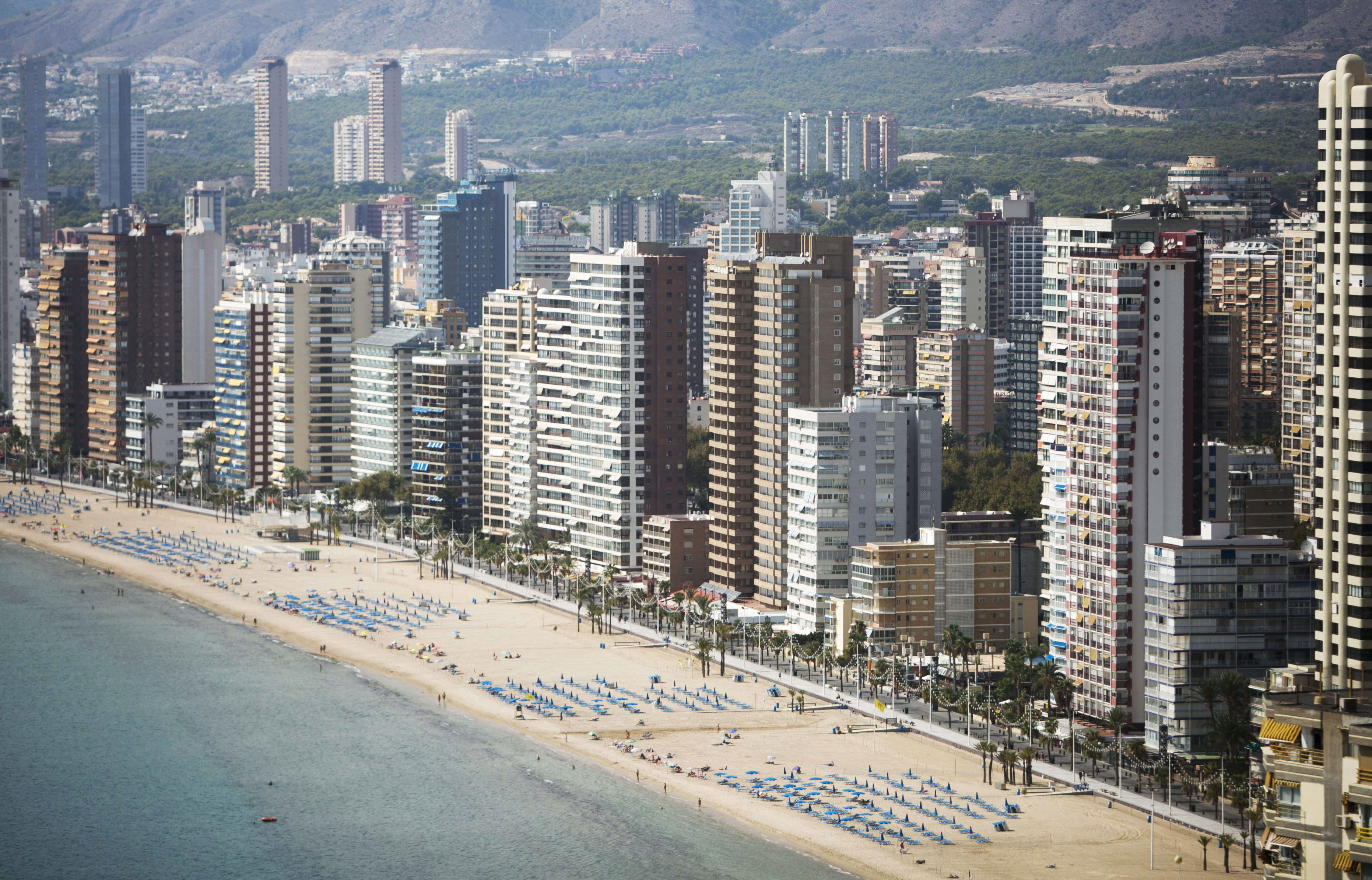La ocupación hotelera se dispara en muchos puntos turísticos de la Comunitat y la media alcanza ya el 84%
