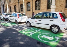Estaciones de recarga de coche eléctrico.