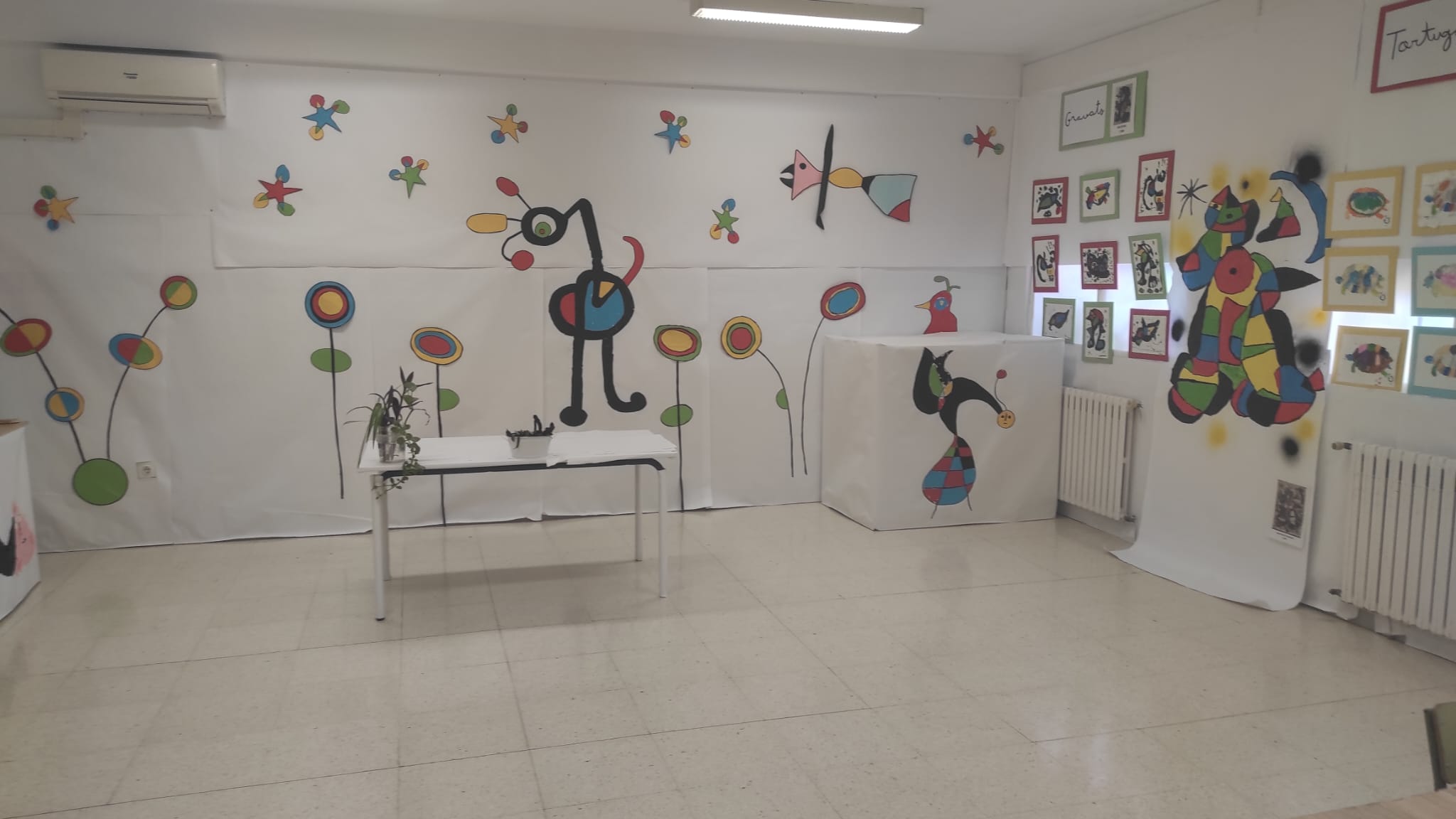 Imagen secundaria 2 - Los distintos trabajos artísticos realizados por el almunado de segundo curso de Primaria.