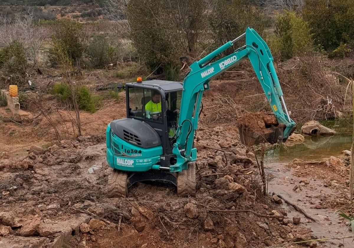 Montserrat pide el apoyo vecinal para impedir plantas solares