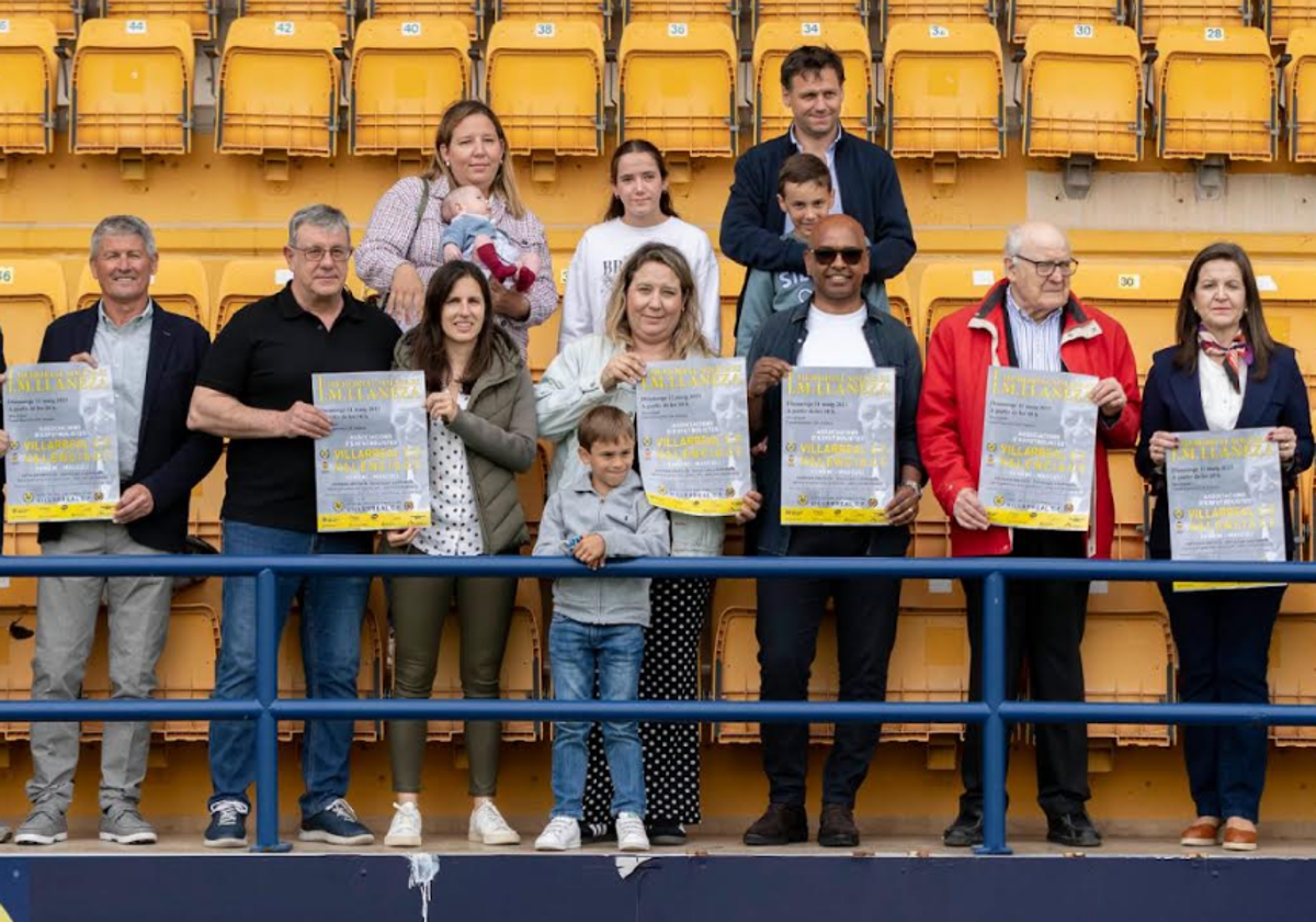 Foto tomada durante la presentación del Memorial José Manuel Llaneza.