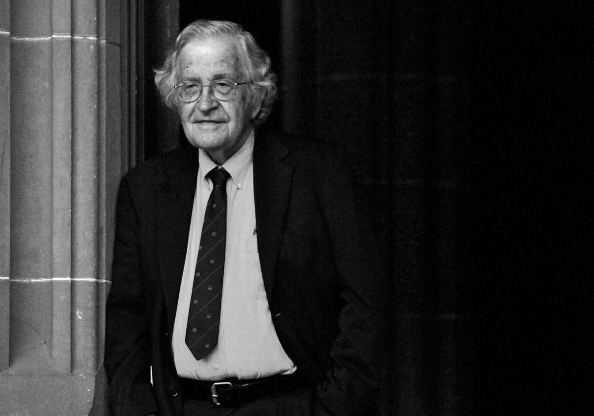 Chomsky y el idealismo americano
