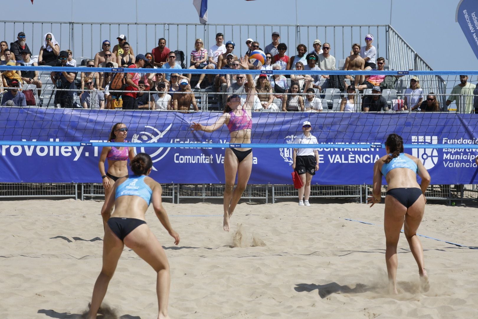 FOTOS | Beach Pro Tour Future de voley playa en Valencia