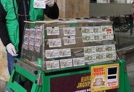 Nueve acertantes ganan 377.031,60 euros cada uno con el Eurojackpot y se acumula un bote de 120 millones