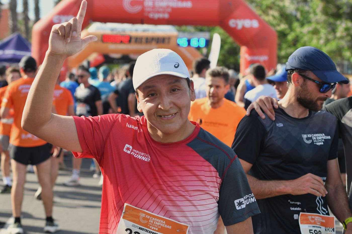 FOTOS | Búscate en la XII Carrera de Empresas de Valencia