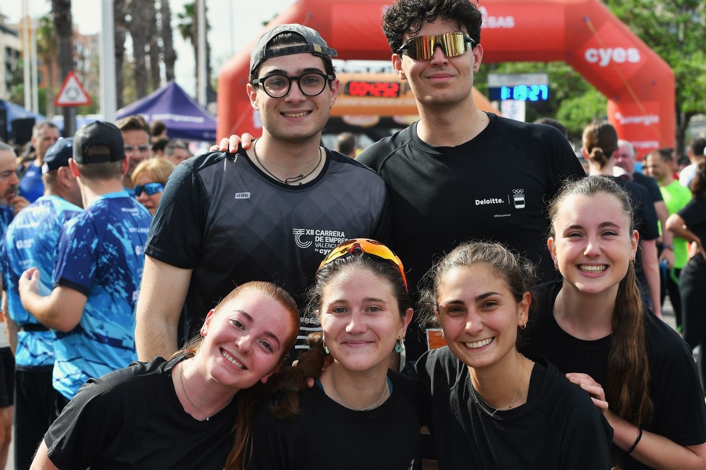 FOTOS | Búscate en la XII Carrera de Empresas de Valencia