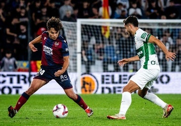La afición del Levante agota las 626 entradas visitantes para el Elche en cuestión de minutos