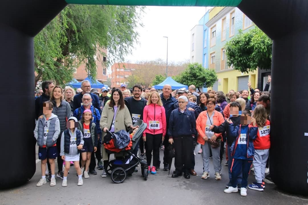 La Fundación Cure Kars - Laia recauda más de 1.600 euros en la marcha solidaria celebrada en l'Alcúdia de Crespins