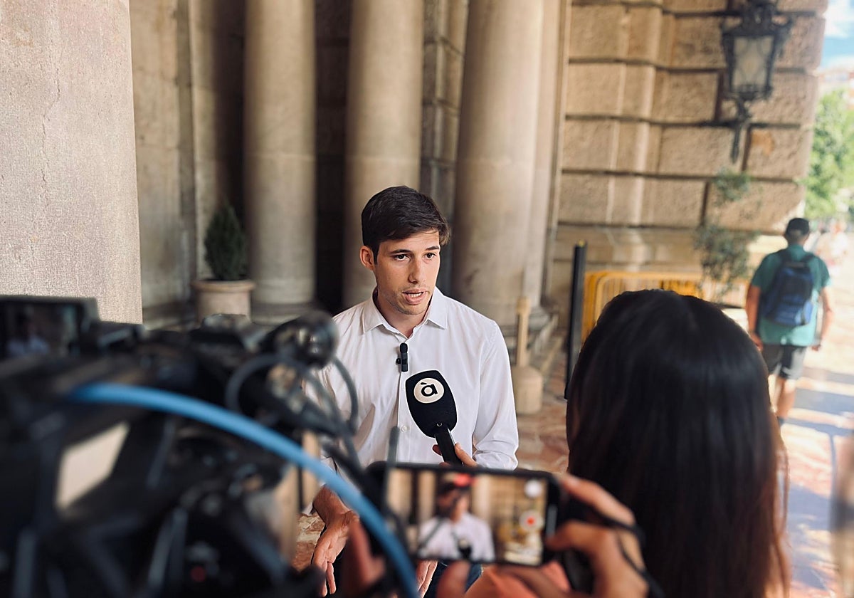 El portavoz del PSPV en el Aytuntamiento de Valencia, Borja Sanjuan.