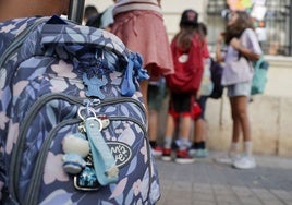 Primer día del curso 2024-2025 en un colegio de la Comunitat.