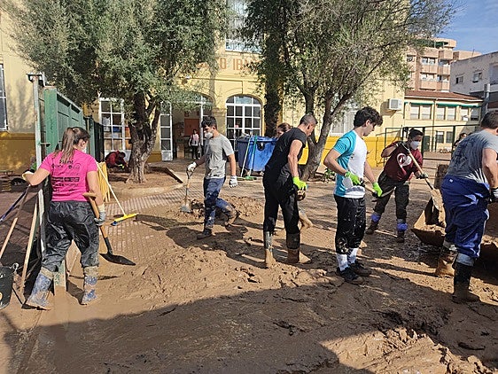Favara organiza un homenaje a los voluntarios de la dana