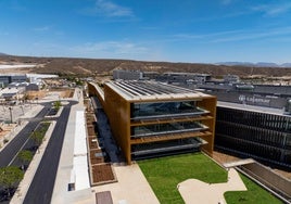 Centro financiero Cajamar.