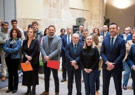 Vicent Mompó, junto a Natàlia Enguix.