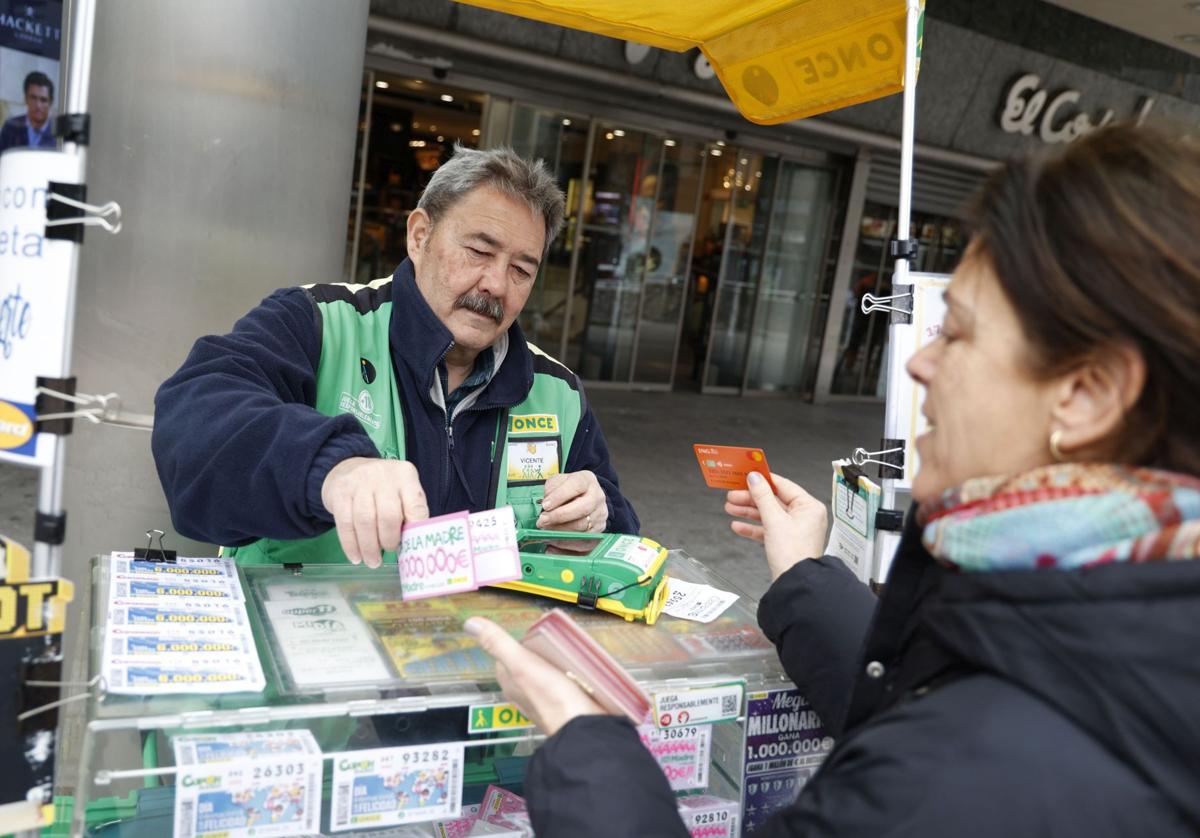 El Extra Día de la Madre de la ONCE deja 160.000 euros en un municipio donde nació uno de los pintores más famosos de la historia