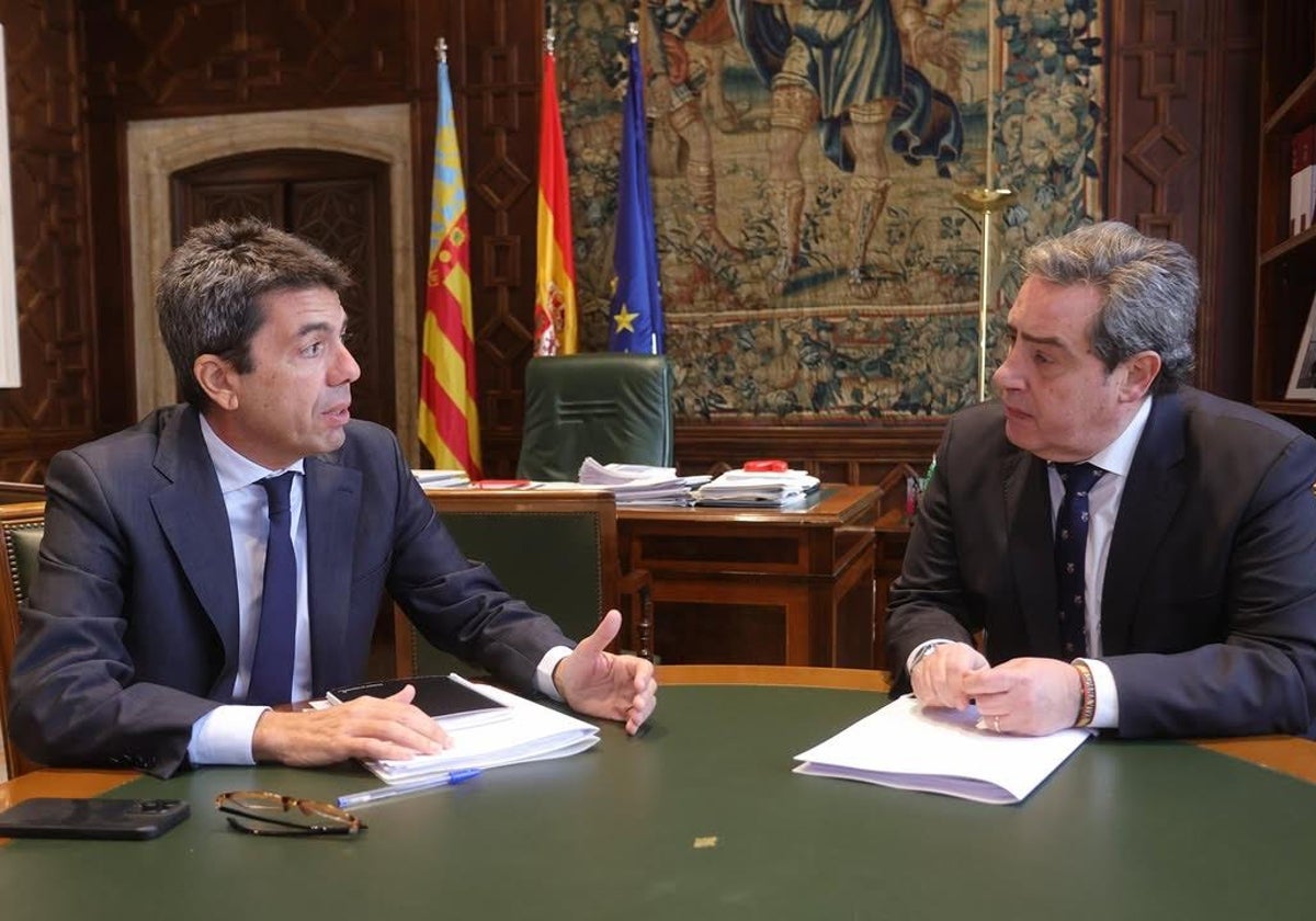 El Consell se suma a las críticas de Vox sobre el partidismo de asociaciones de la dana