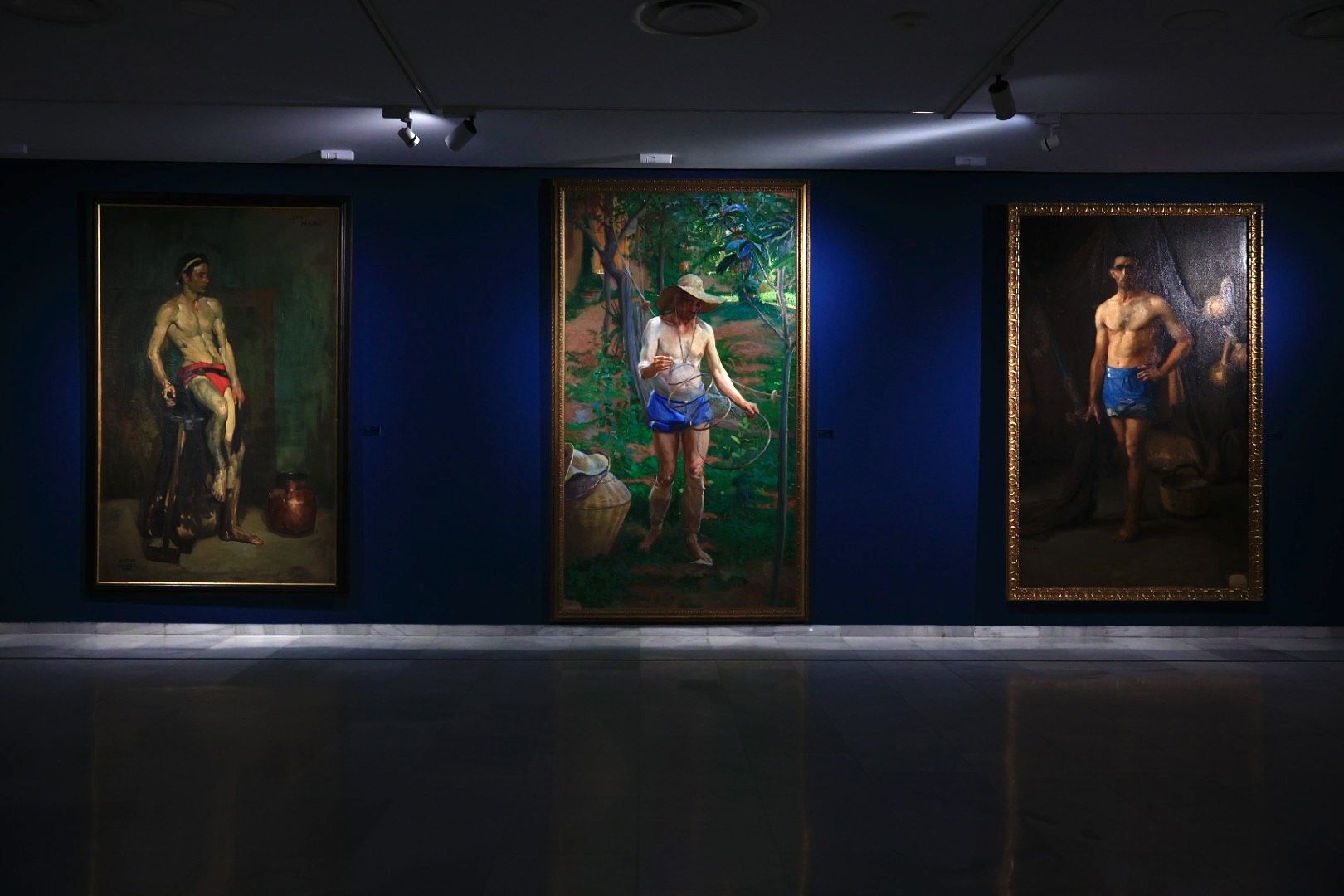 FOTOS | La exposición de Bancaja con cuadros inéditos de Sorolla y obras de Benlliure, Pinazo, Segrelles o Renau
