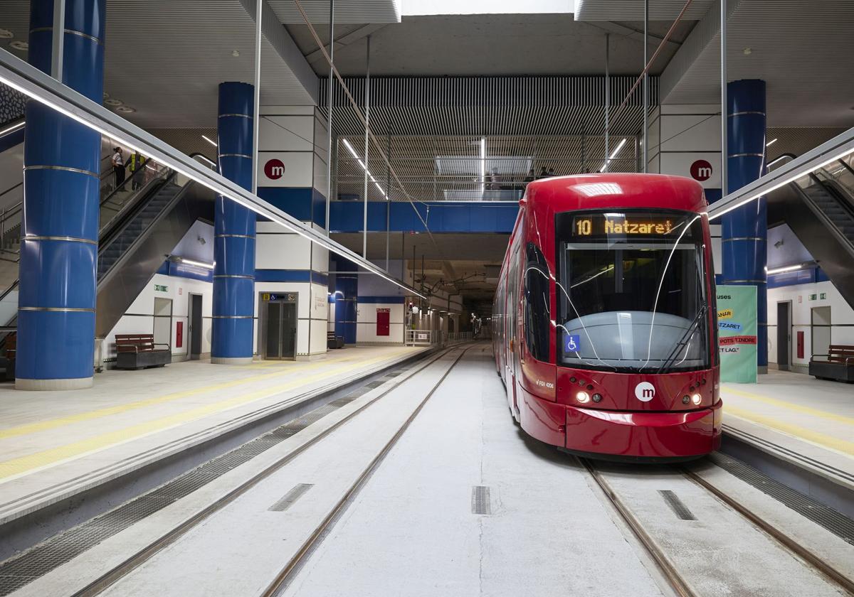 Metrovalencia reanuda la circulación tras cortar las líneas 1 y 2 por las tormentas de este jueves