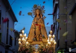 Imagen de la Virgen de los Desamparados en Torrent.